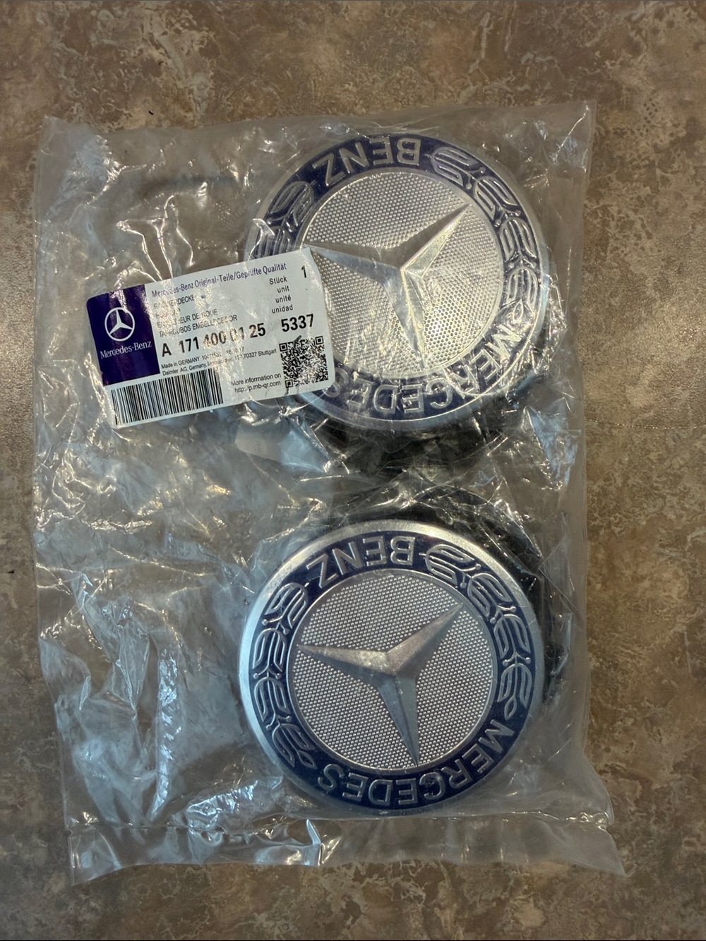 Mercedes-Benz Blue and Silver Center Cap Set - Pack of 4